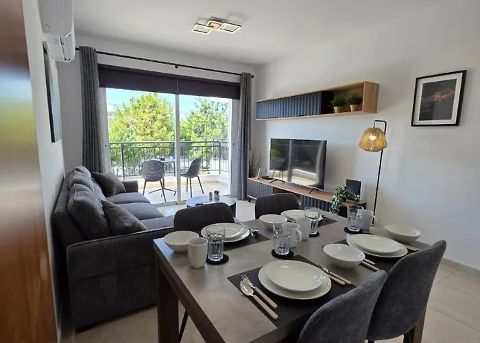 Ithaki Garden Cozy 1br Universal パ フォス