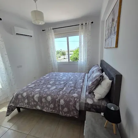Ithaki Garden Cozy 1br Universal Lägenhet Paphos
